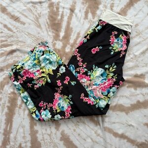Comfy Floral Print Black Pants